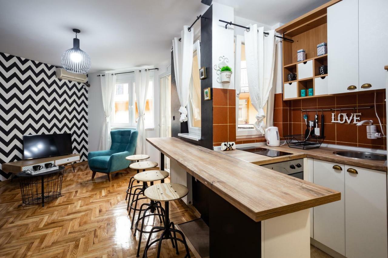 Apartment Sfera Нови-Сад Экстерьер фото