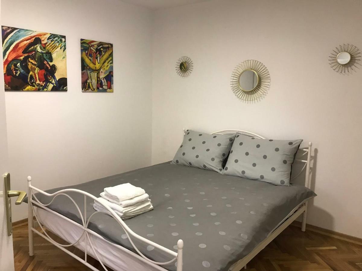 Apartment Sfera Нови-Сад Экстерьер фото